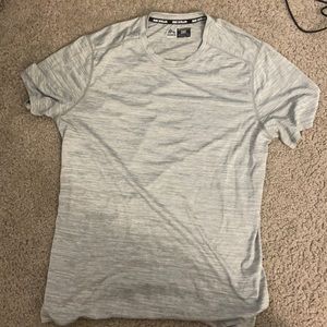 Men’s RBX XTRAIN tshirt. Size M , gray. Never warn without tags